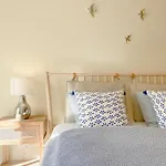 아파트 Cozy Retreat For Couples In #1937 *