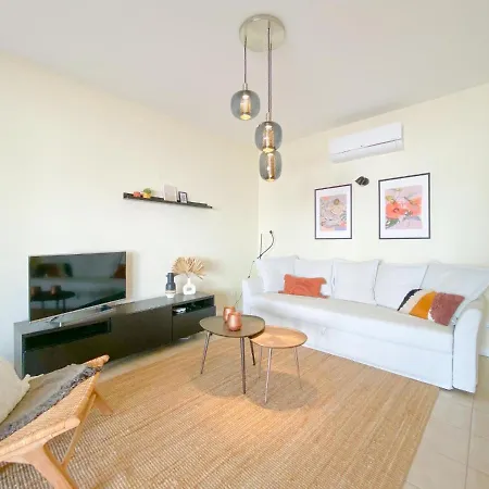 Apartmán Cozy Retreat For Couples In #1937