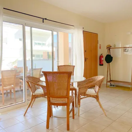 Διαμέρισμα Cozy Retreat For Couples In #1937 Burgau