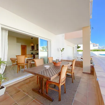 Cozy Retreat For Couples In #1937 Apartmán Burgau