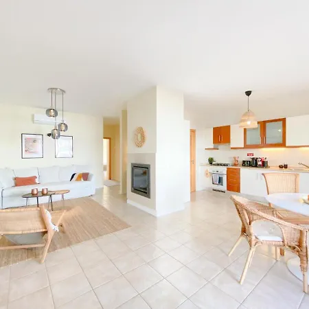 Cozy Retreat For Couples In #1937 * Burgau