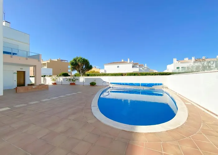 Lägenhet Cozy Retreat For Couples In #1937