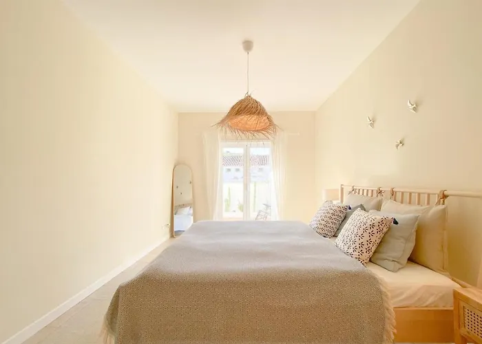 Cozy Retreat For Couples In #1937 * Burgau